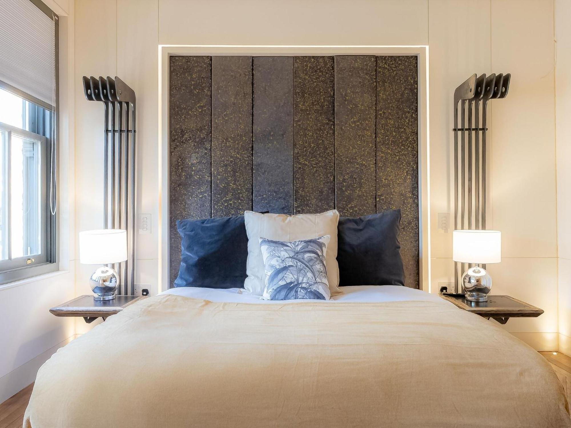 Modern Deluxe Five Bedroom House Near Chalk Farm Station By Belvilla Londýn Exteriér fotografie