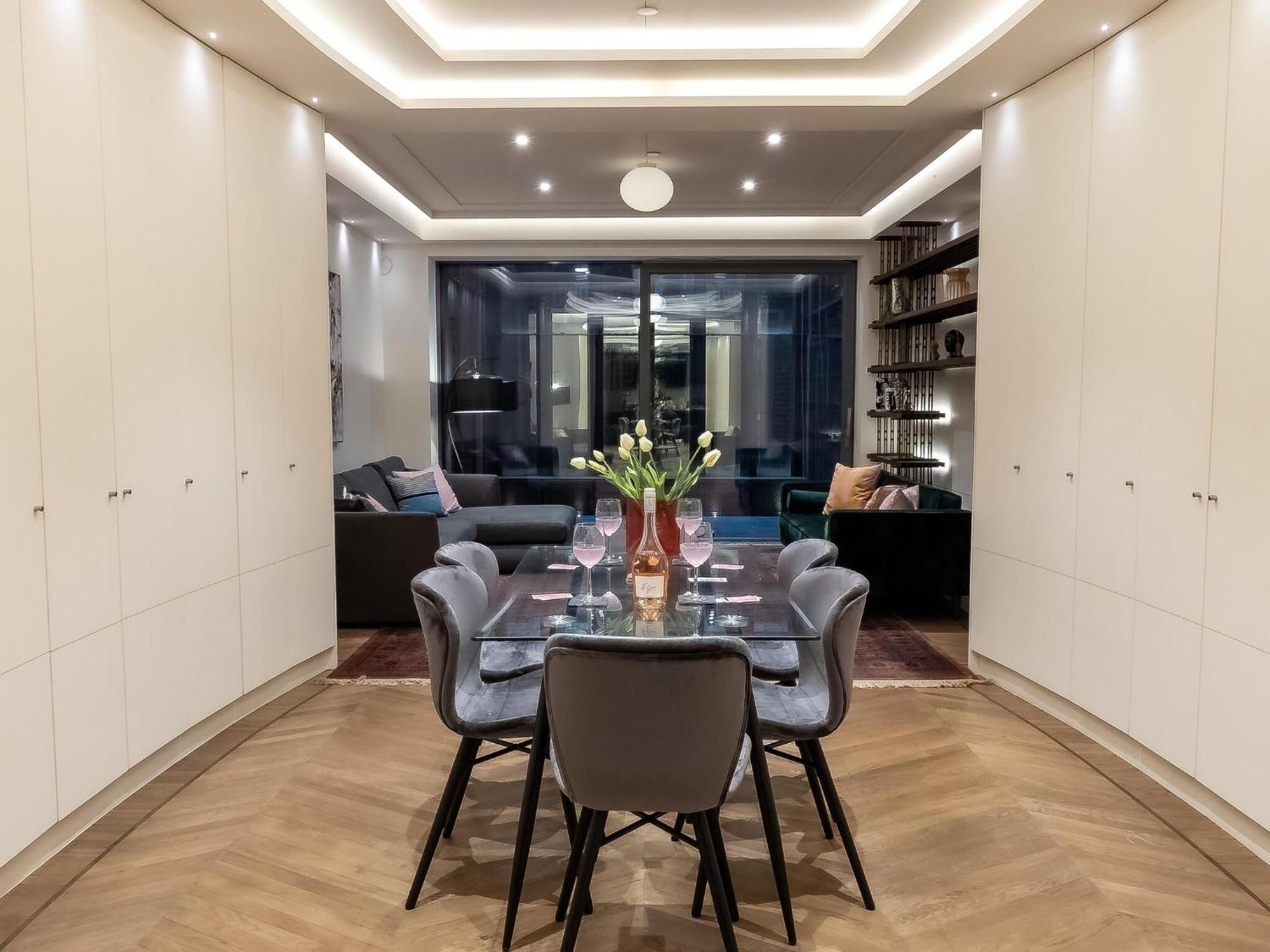 Modern Deluxe Five Bedroom House Near Chalk Farm Station By Belvilla Londýn Exteriér fotografie