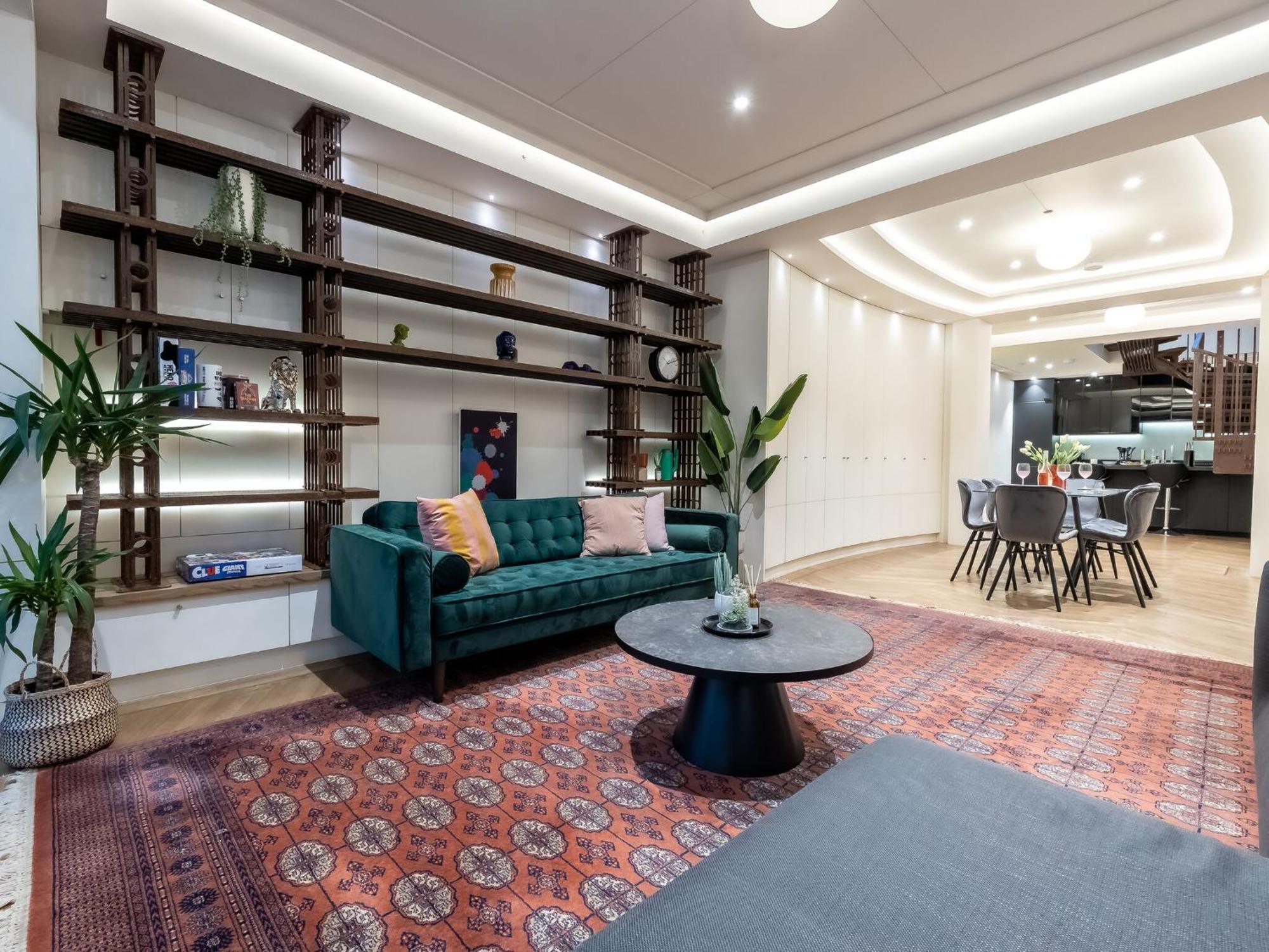 Modern Deluxe Five Bedroom House Near Chalk Farm Station By Belvilla Londýn Exteriér fotografie