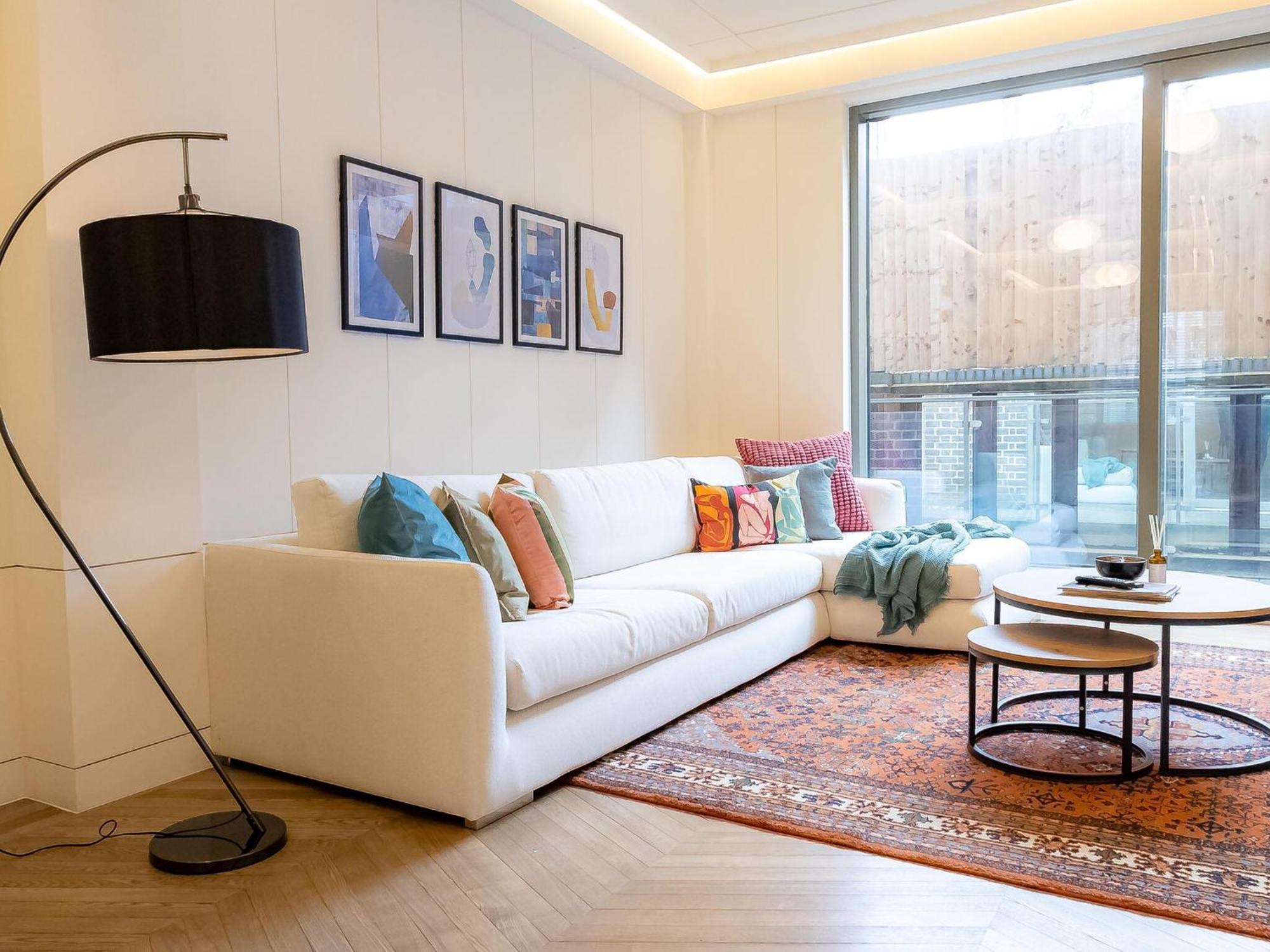 Modern Deluxe Five Bedroom House Near Chalk Farm Station By Belvilla Londýn Exteriér fotografie